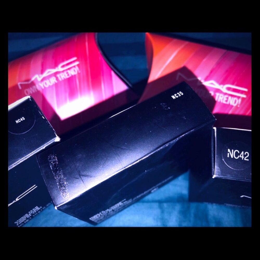 M.A.C studio fix NC42 & NC45 HOLD‼️‼️‼️